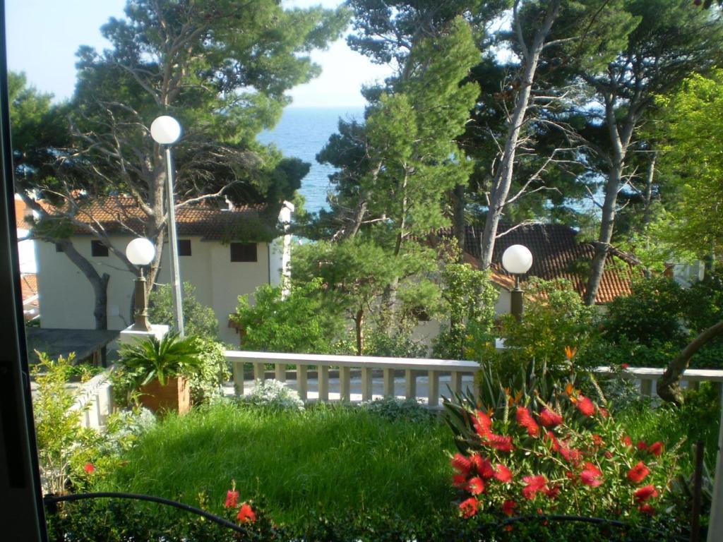 Villa Bose Брела Экстерьер фото